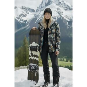 Women's SMN Smaining Floral Print Waterproof Snowboard/Ski Jacket Medium